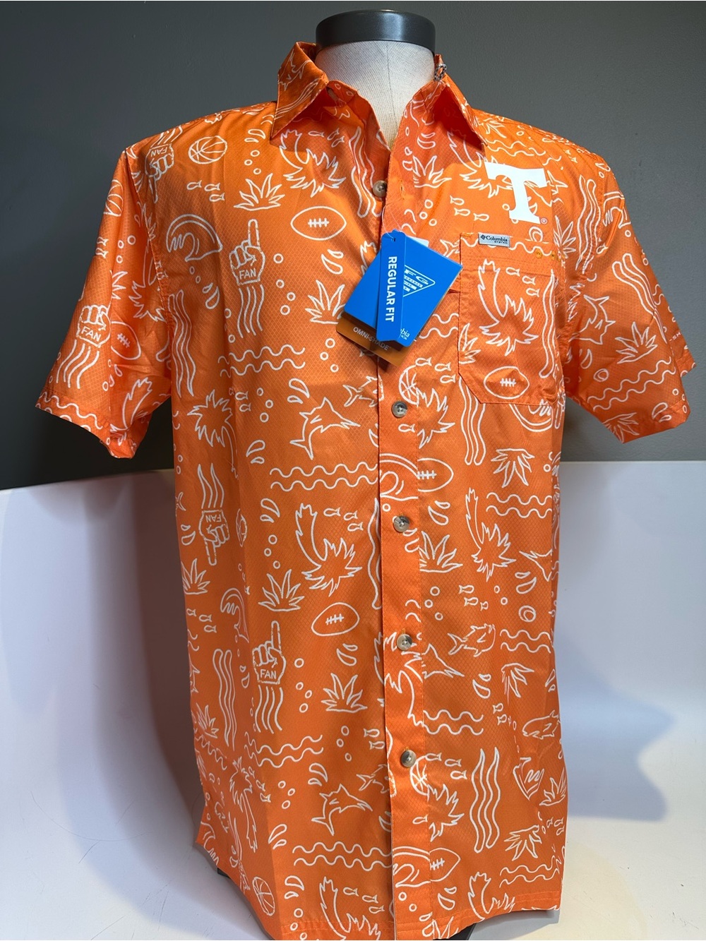 Columbia Orange Short-Sleeve Printed Button-Down Shirt